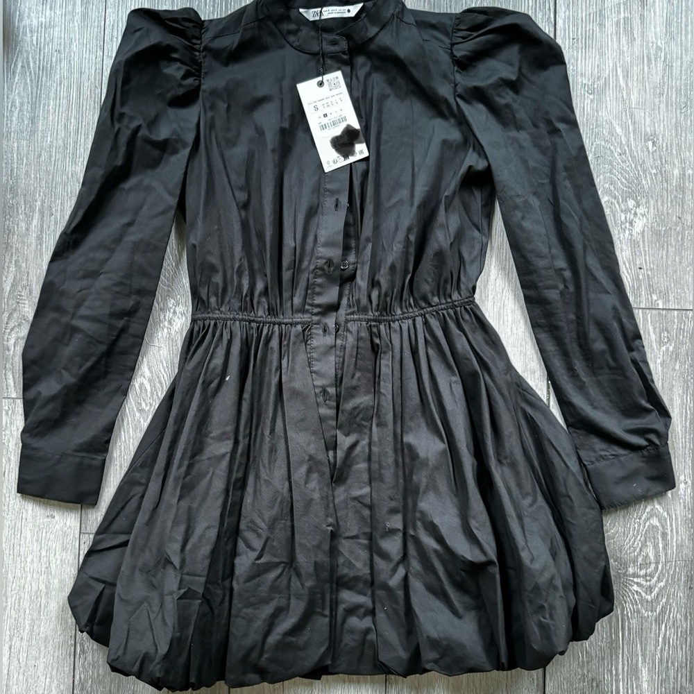 π 2024 ZARA MINI BALLOON DRESS - Picture 4 of 4